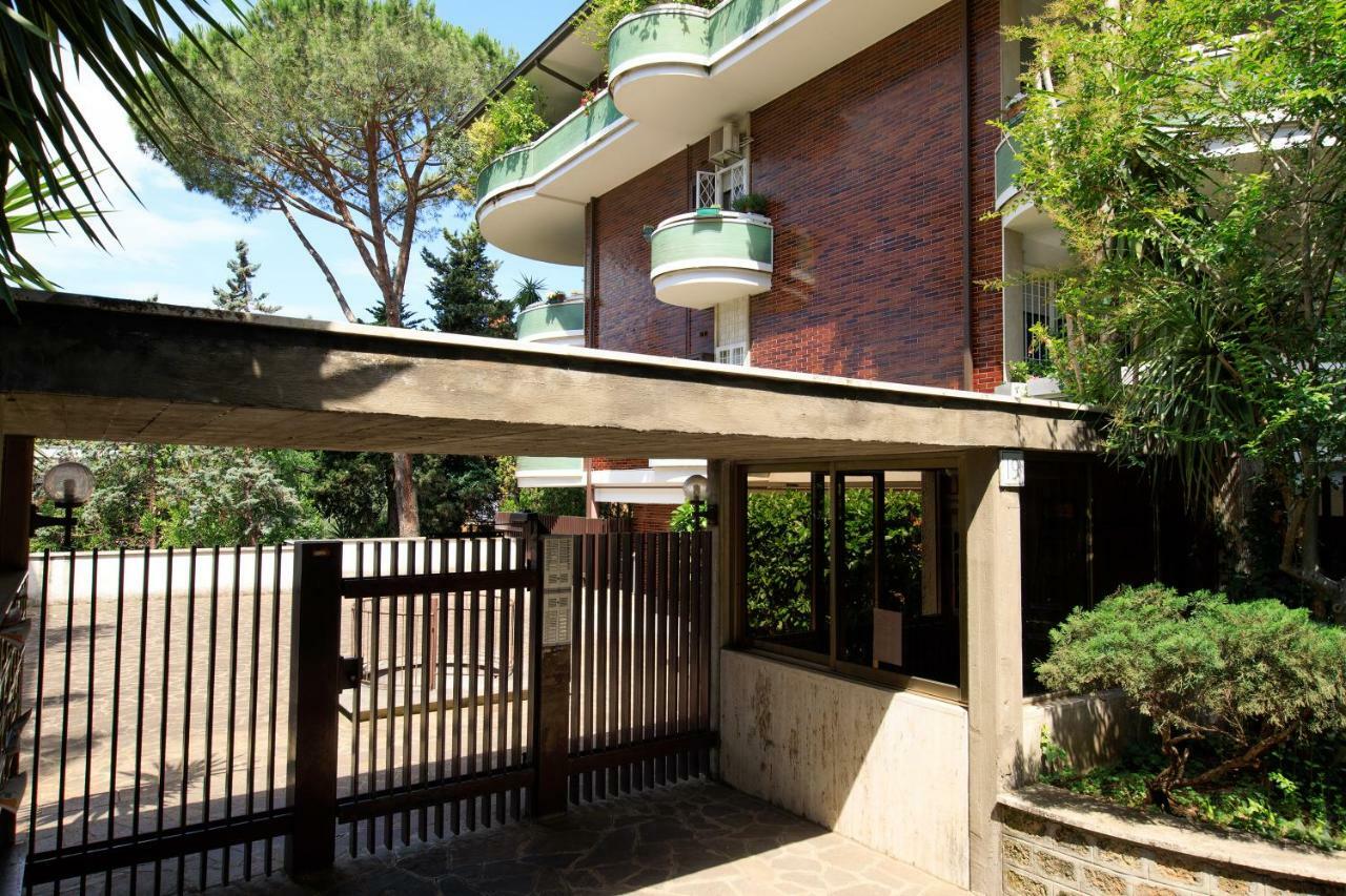 Le Case Di Andrea Piccolomini San Peter - Terrace Flat ローマ エクステリア 写真